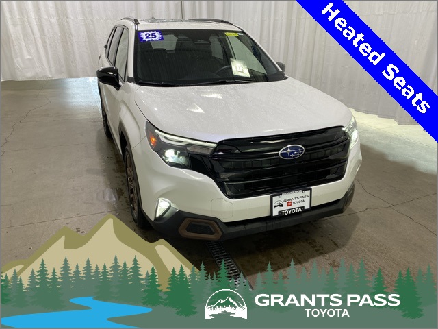 2025 Subaru Forester Sport's photo