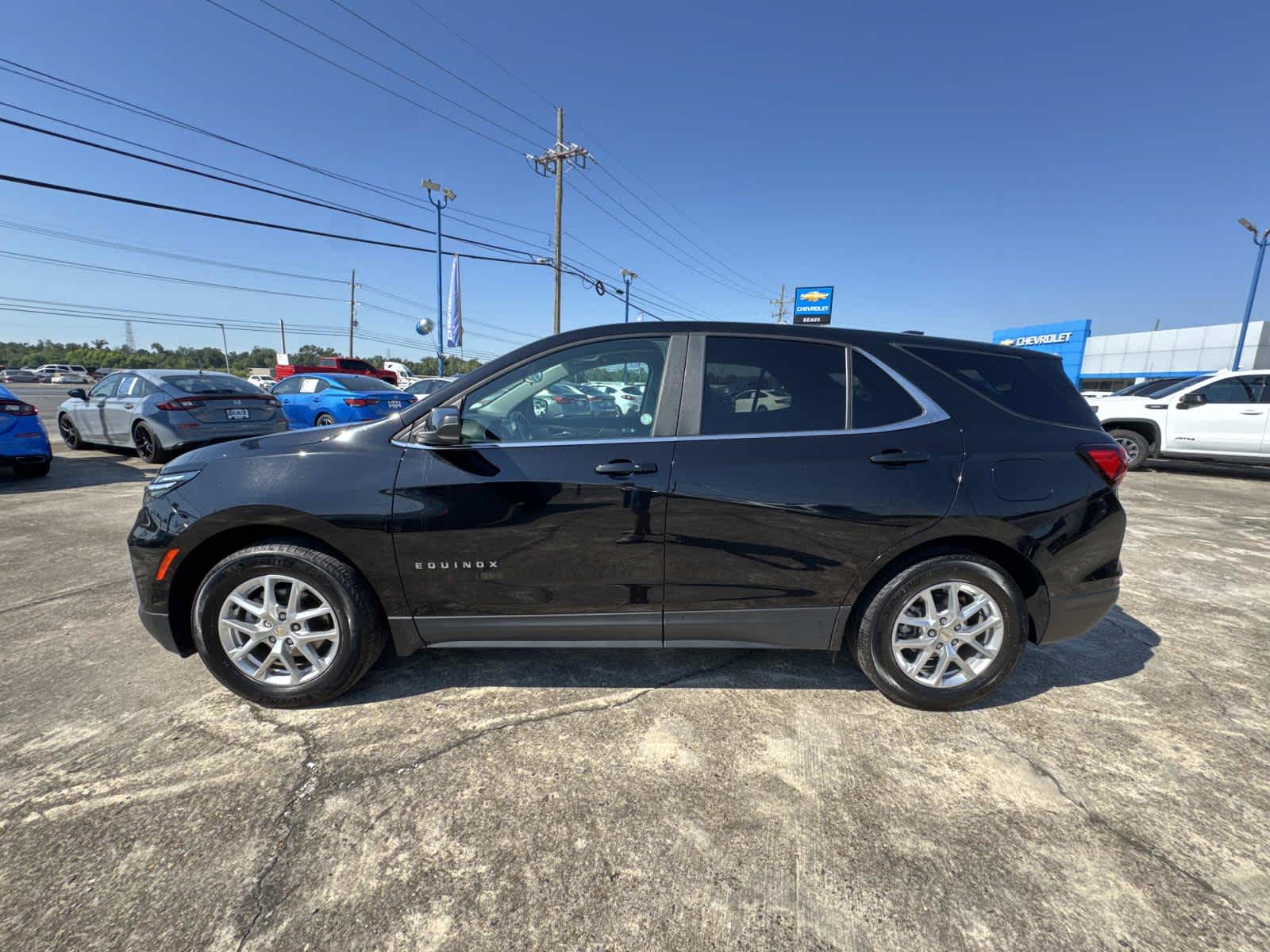 2024 Chevrolet Equinox LT photo 16