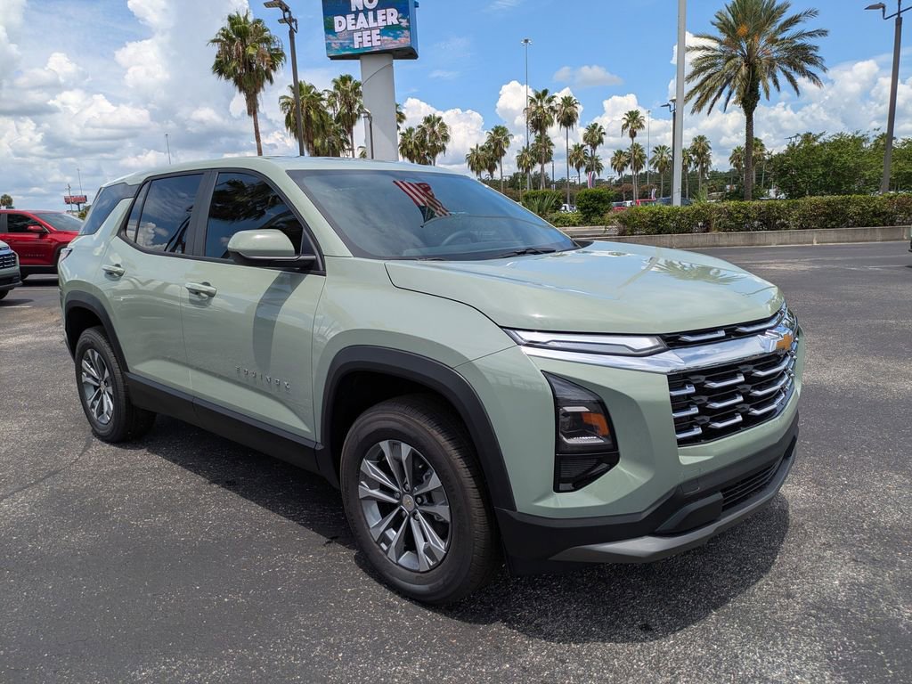 2026 Chevrolet Equinox LT photo 2