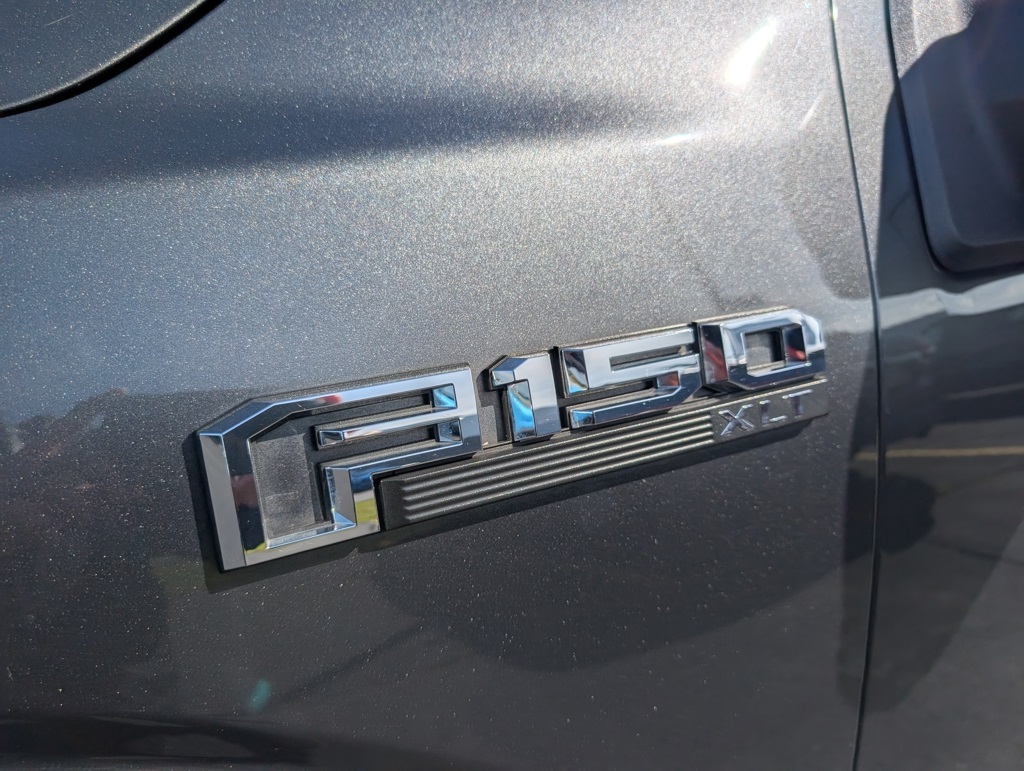 2019 Ford F-150 XLT photo 5