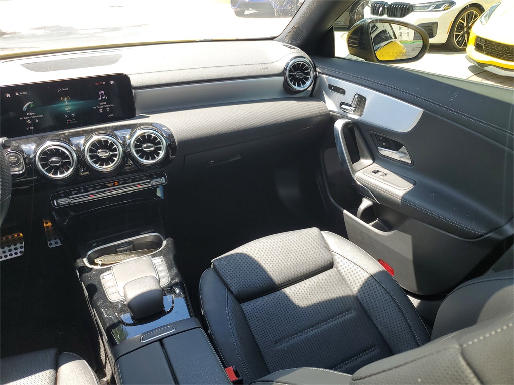 2022 Mercedes Benz CLA 250 AMG photo 15