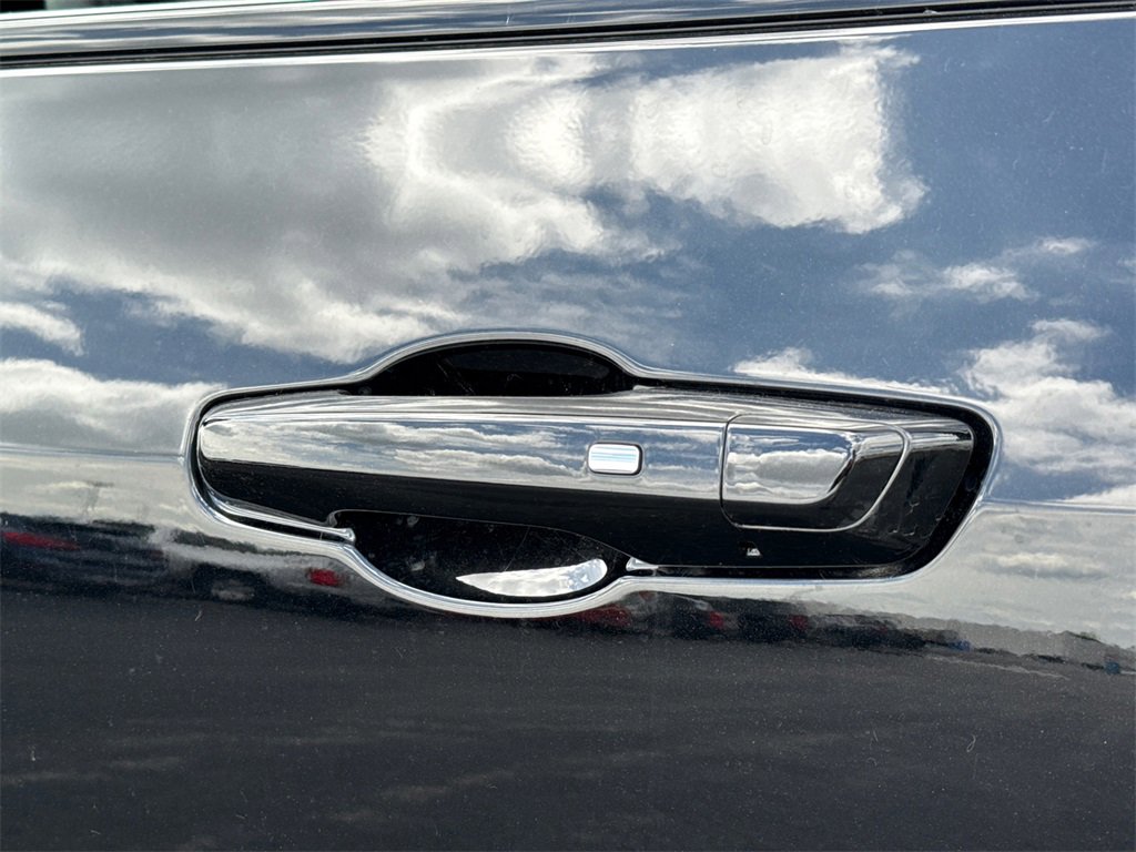 2026 GMC TERRAIN - Image 11