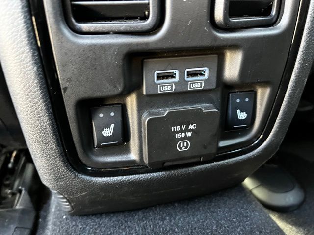 2024 Dodge Durango R/T Plus photo 10
