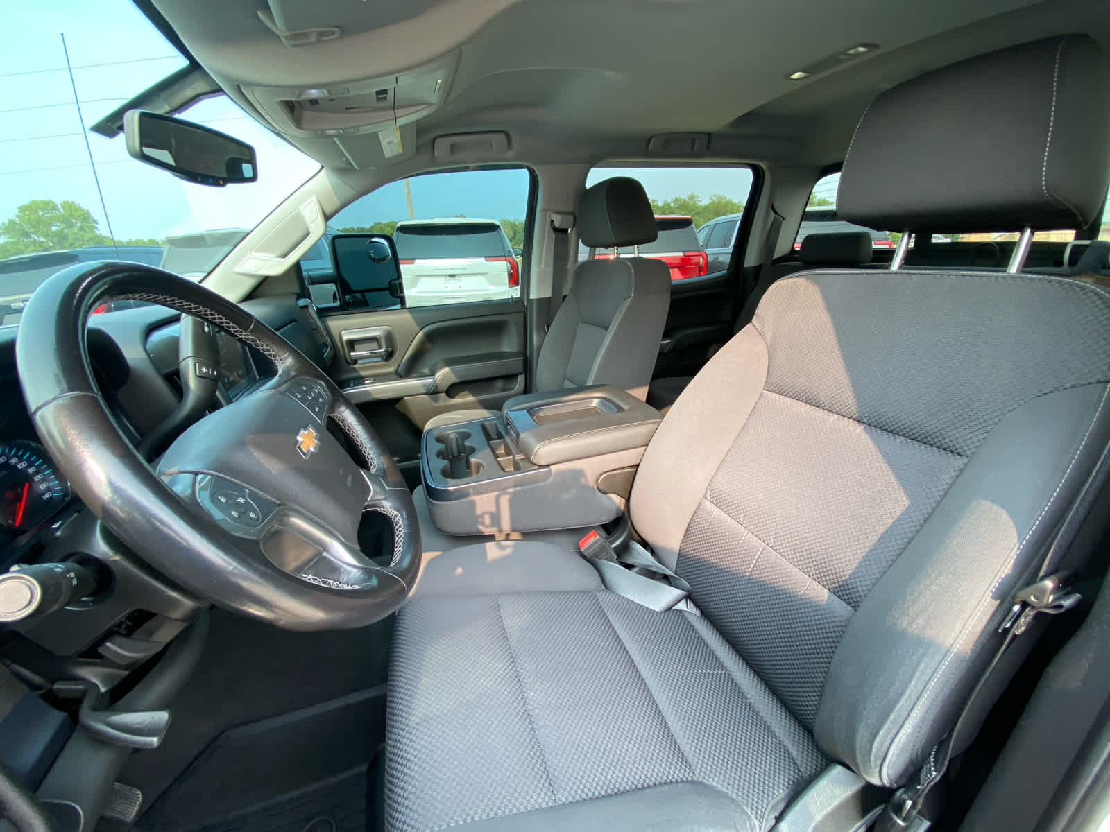 2018 Chevrolet Silverado 1500 LT photo 27