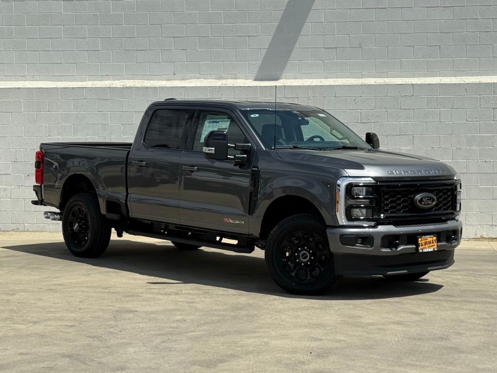 2026 Ford F-250 Super Duty Lariat's photo