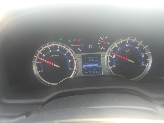 2014 Toyota 4Runner Limited photo 4