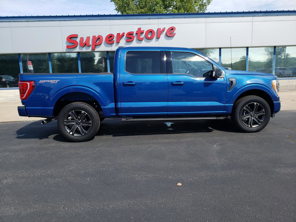 2023 Ford F-150 XLT photo 8