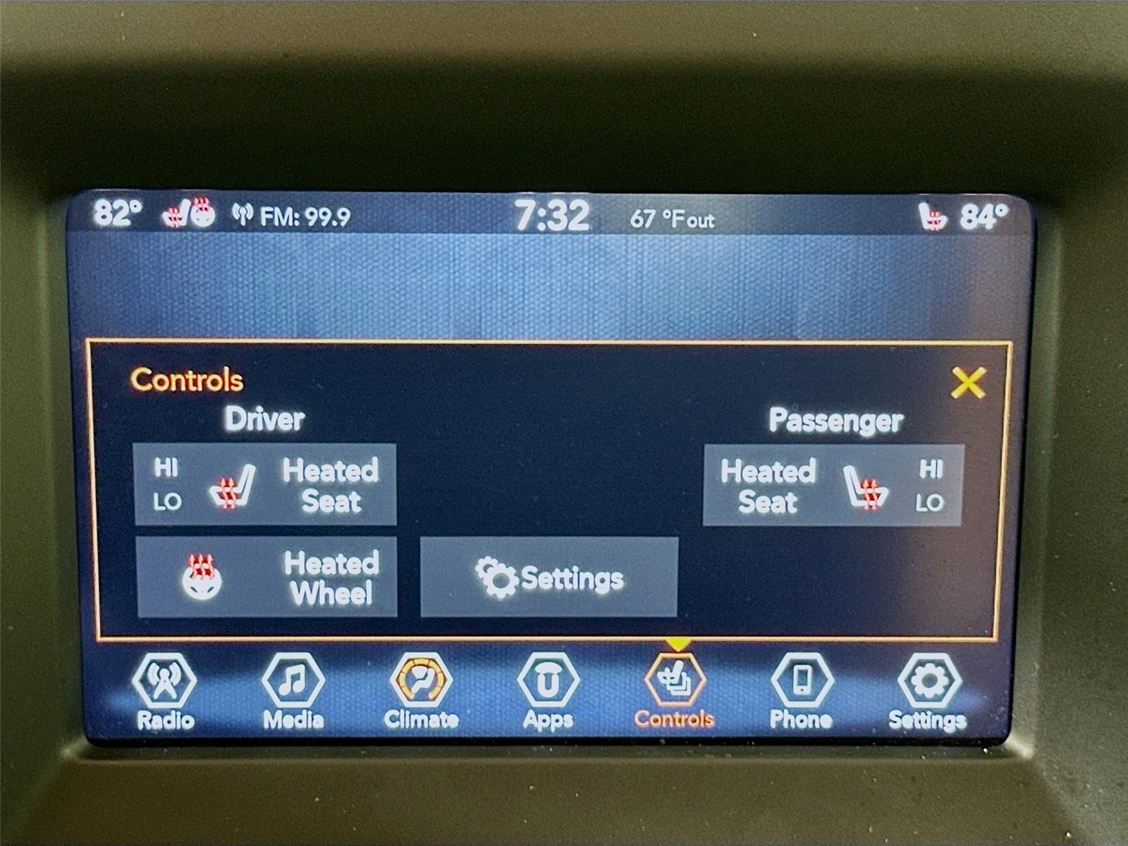 2020 Jeep Compass Latitude photo 19