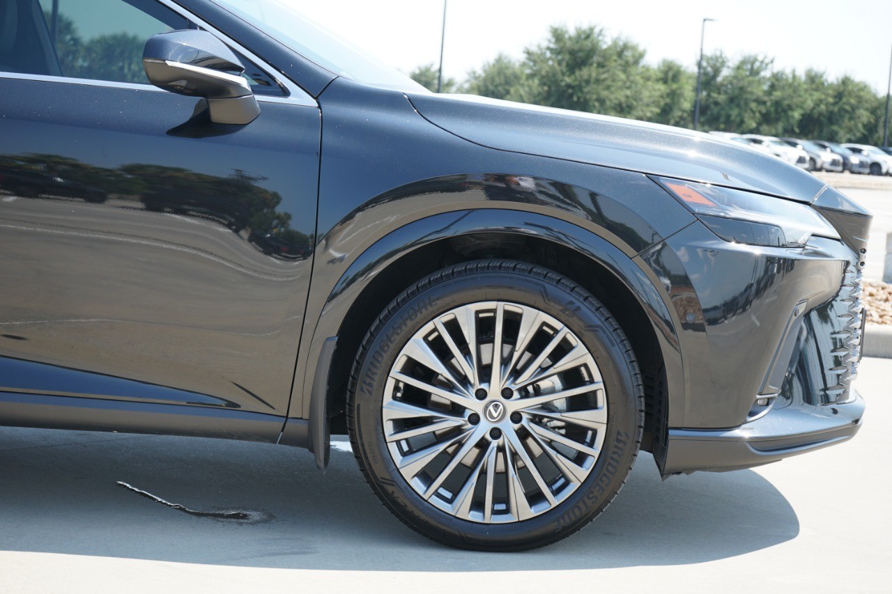 2023 Lexus RX 350h Luxury photo 7