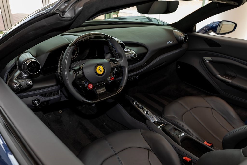 2022 Ferrari F8 Spider photo 33