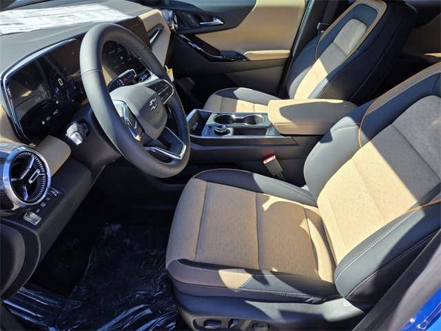 2025 Chevrolet Equinox ACTIV photo 6
