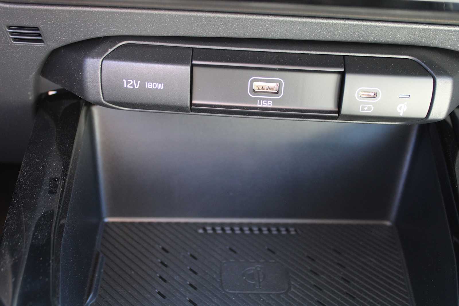 2025 Kia Niro EX photo 33