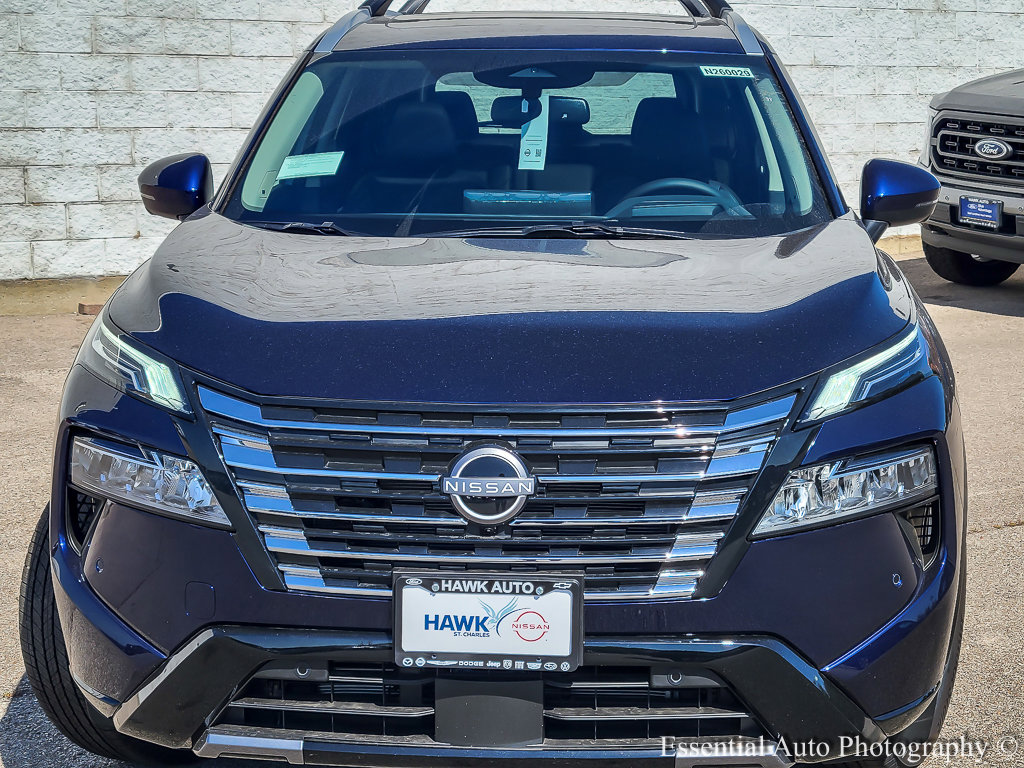 2026 Nissan Rogue Platinum photo 4