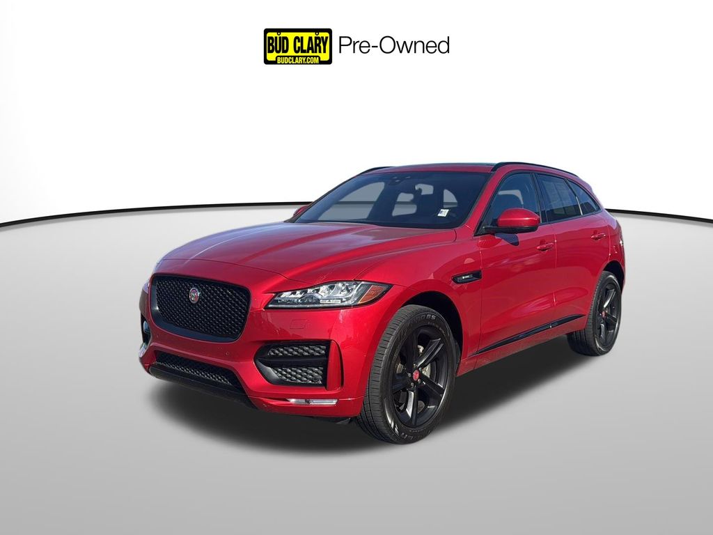 2018 Jaguar F-PACE R-Sport's photo