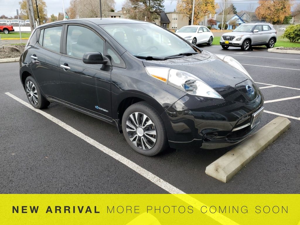 Used 2013 Nissan LEAF S with VIN 1N4AZ0CP8DC423051 for sale in Longview, WA