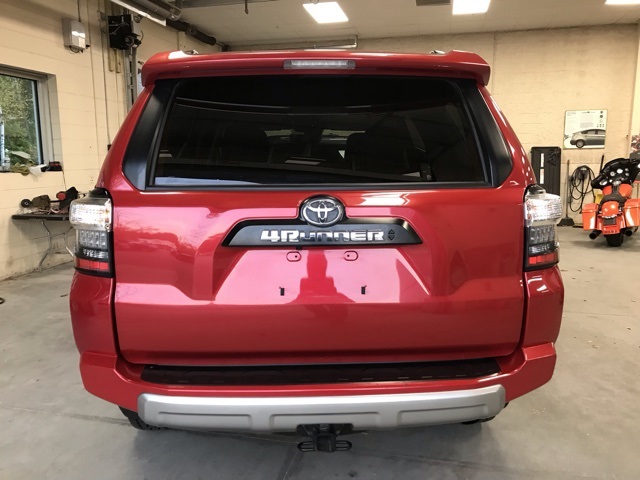 2024 Toyota 4Runner TRD Off-Road Premium photo 4