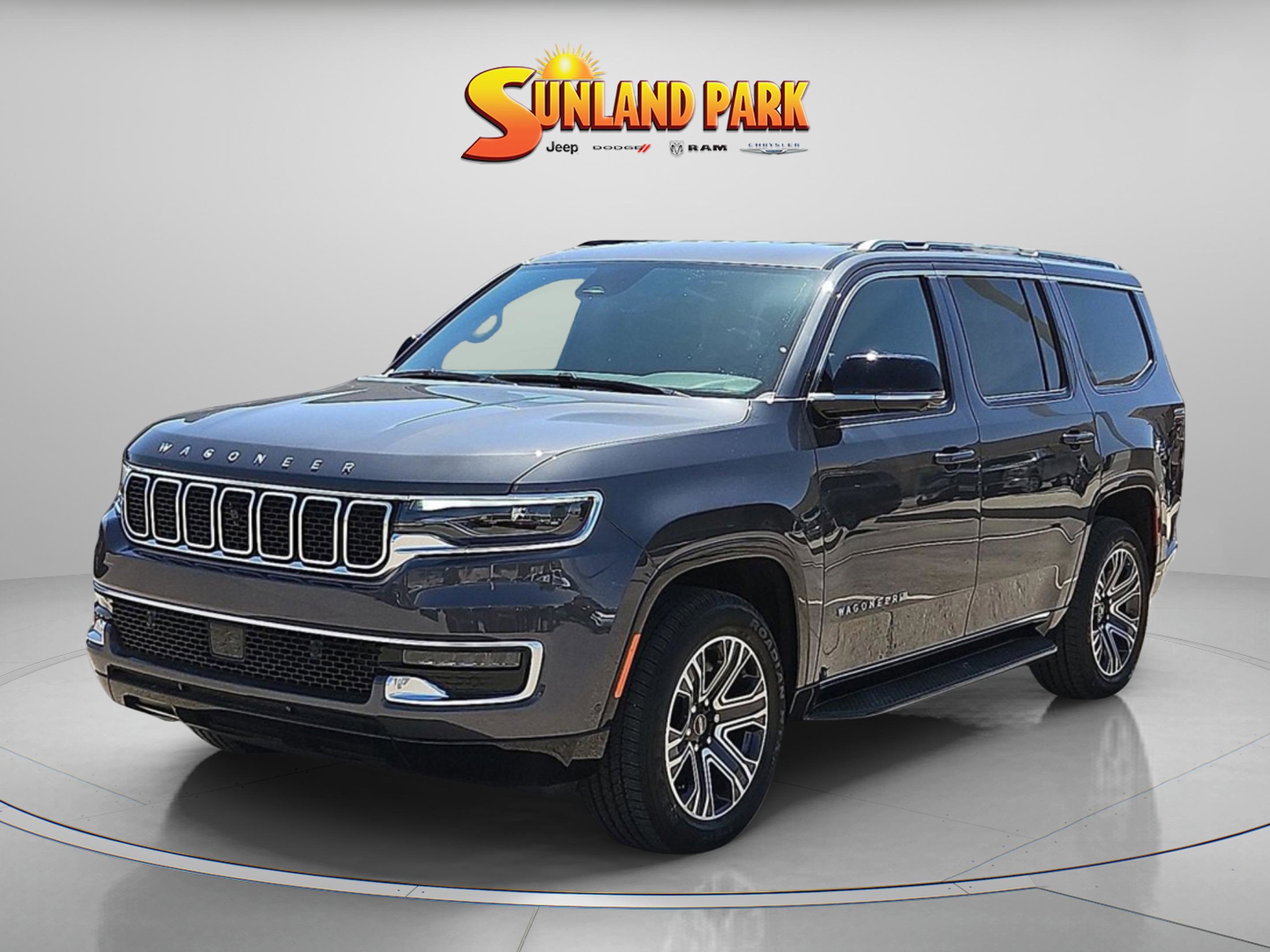 2025 Jeep Wagoneer Base photo 2