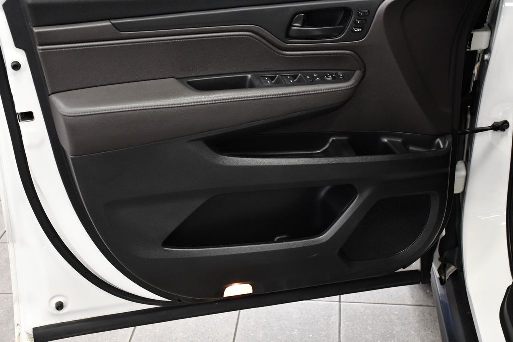 2019 Honda Odyssey EX-L photo 14