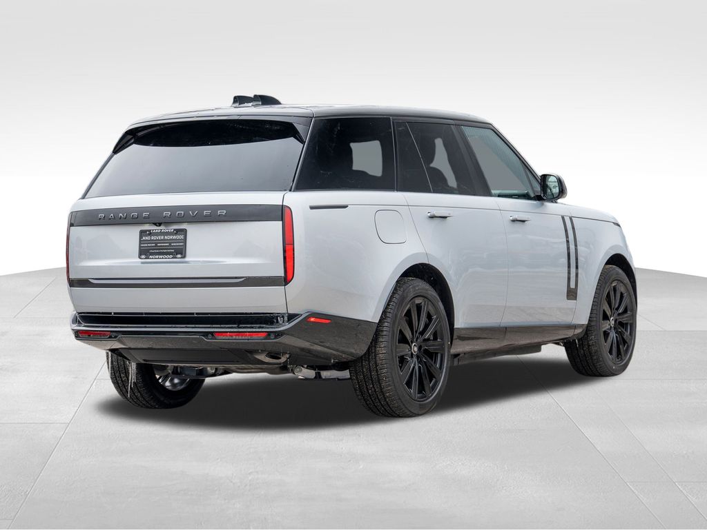 2025 Land Rover Range Rover SE photo 4