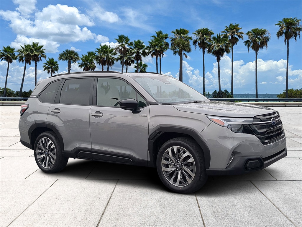 2025 Subaru Forester Touring photo 2