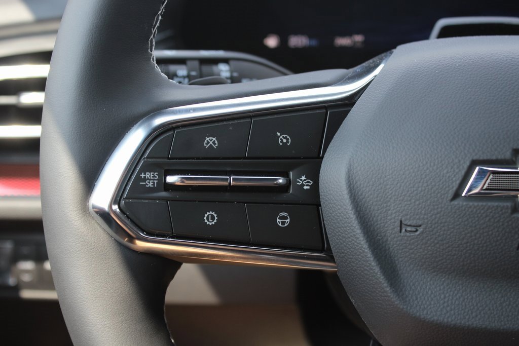 2025 Chevrolet Traverse Z71 photo 18