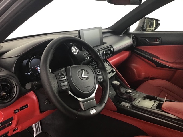2023 Lexus IS 350 F SPORT photo 8
