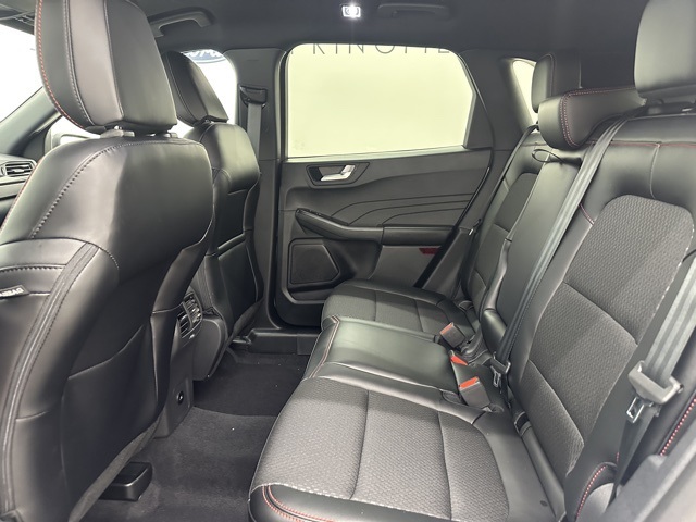2025 Ford Escape ST-Line photo 17