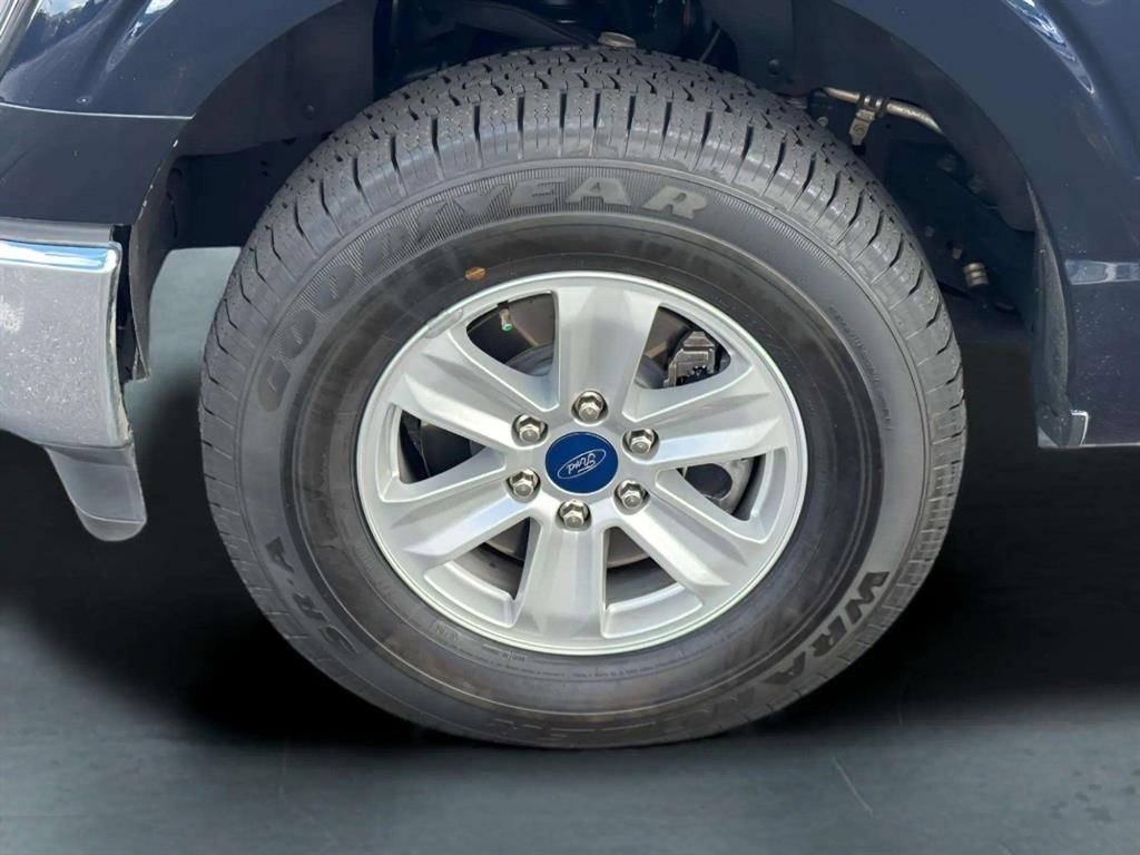 2022 Ford F-150 XLT photo 13