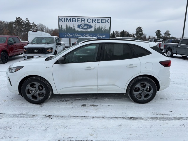 Used 2023 Ford Escape ST-Line with VIN 1FMCU9MN4PUB10821 for sale in Pine River, Minnesota