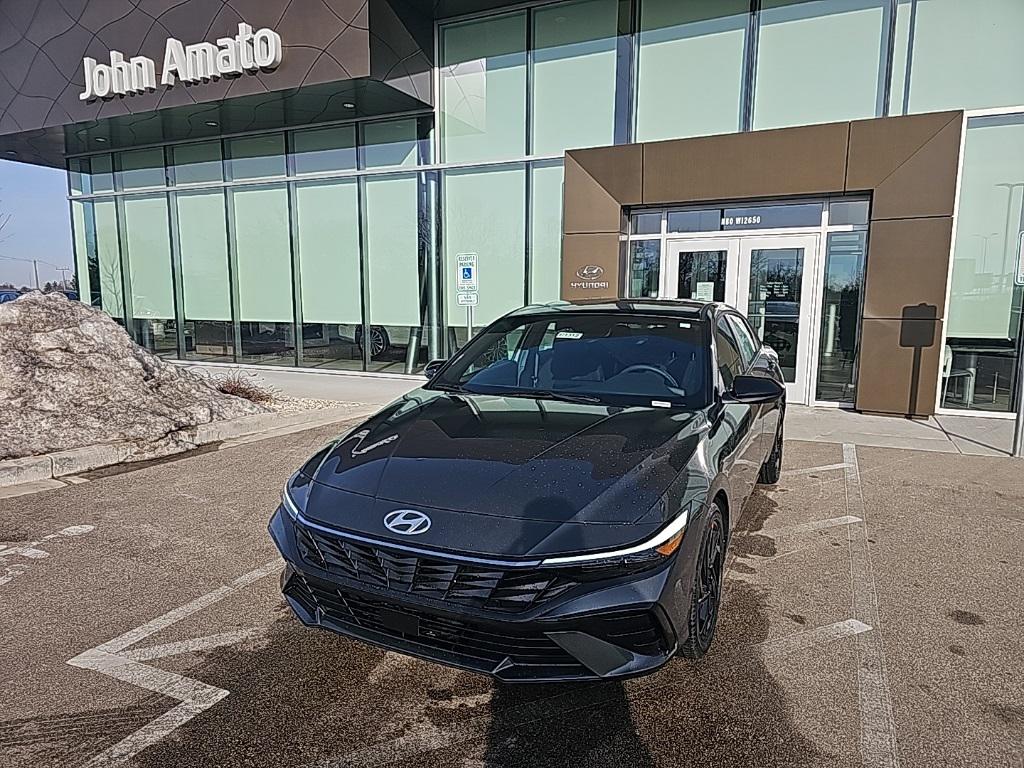 2026 Hyundai Elantra SEL's photo