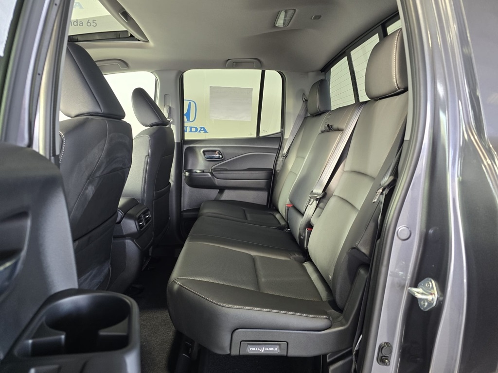 2025 Honda Ridgeline RTL photo 13