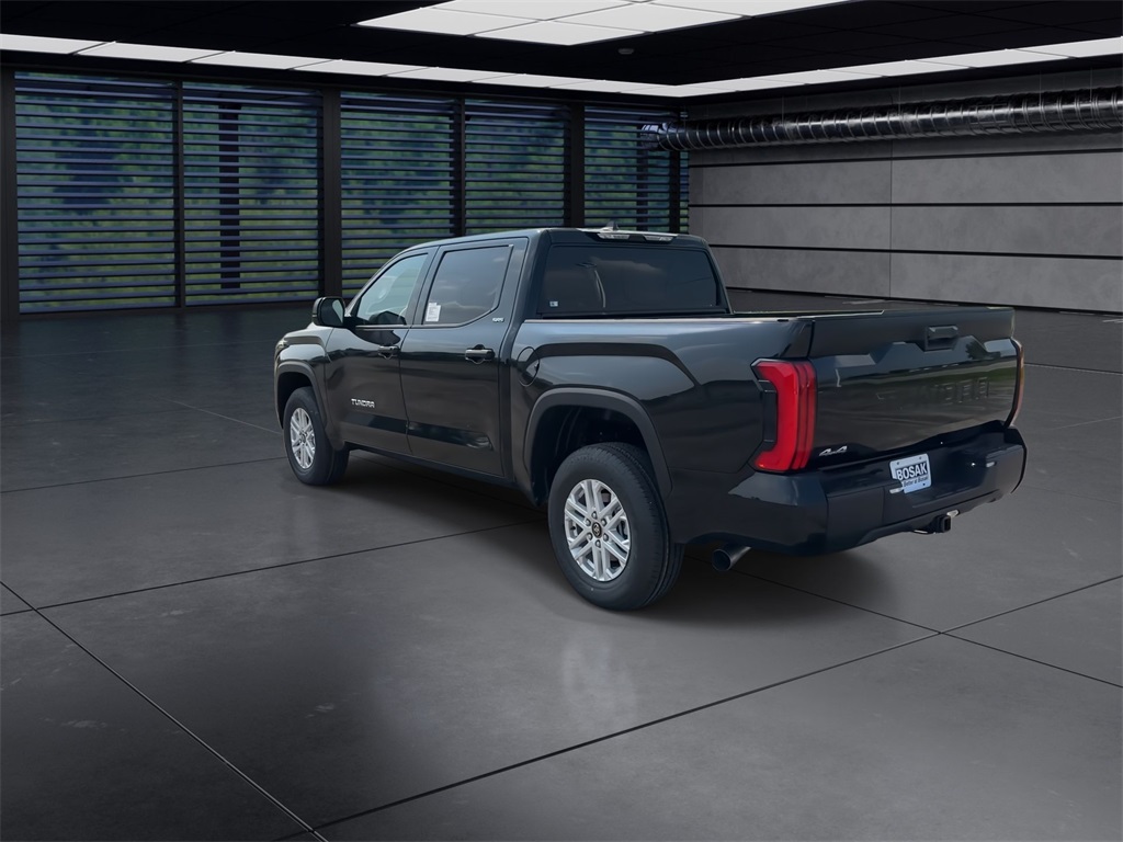 2025 Toyota Tundra SR5 photo 6