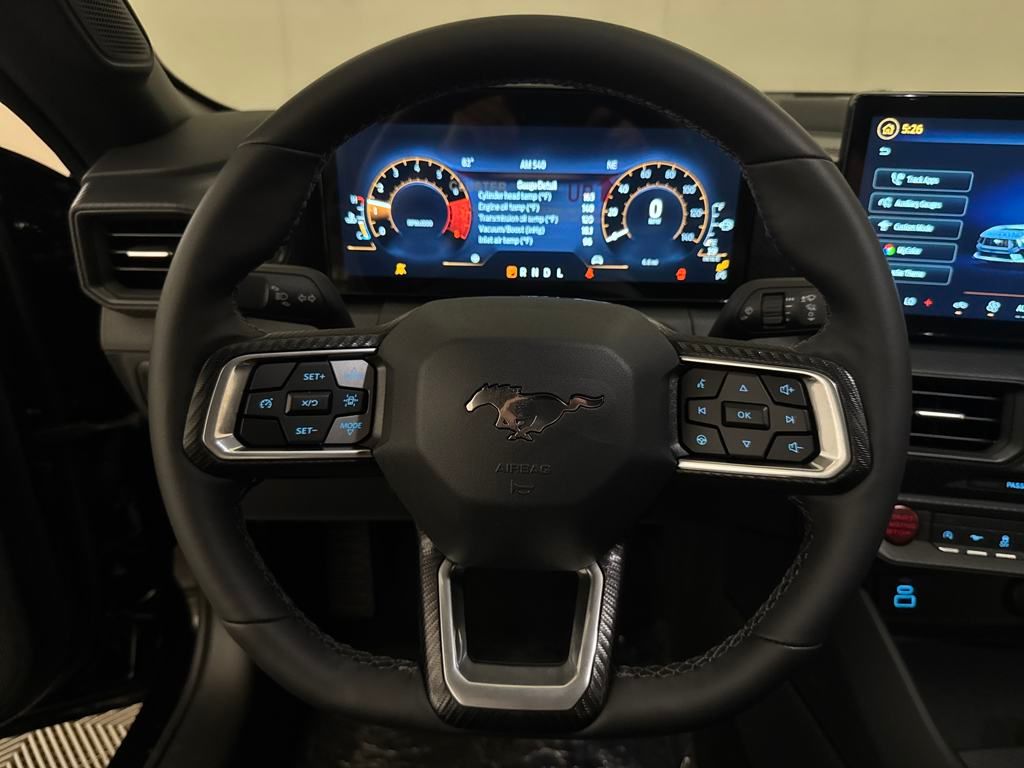 2025 Ford Mustang EcoBoost Premium photo 6