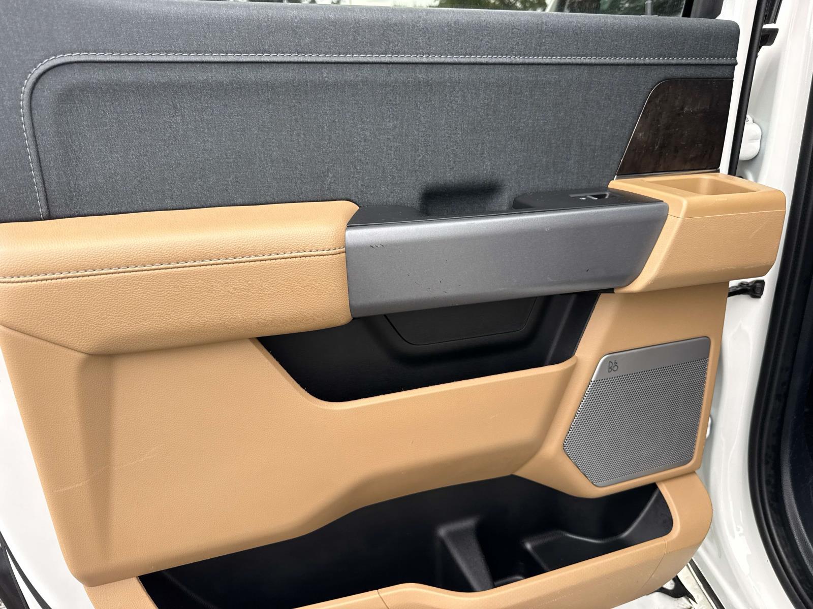 2022 Ford F-150 Lariat photo 4