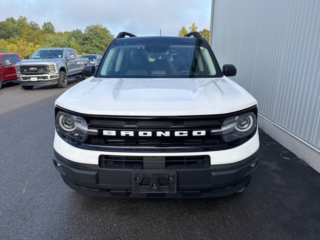 2023 Ford Bronco Sport Outer Banks photo 2