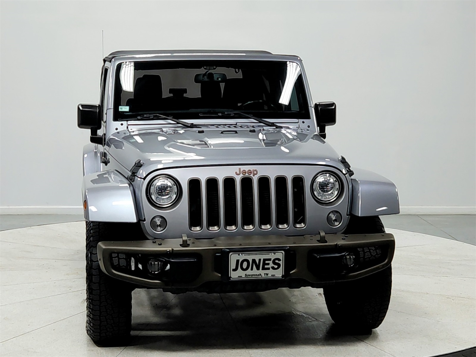 2017 Jeep Wrangler Anniversary Edition photo 2