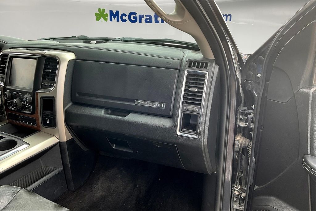 2015 Ram 1500 Laramie photo 18