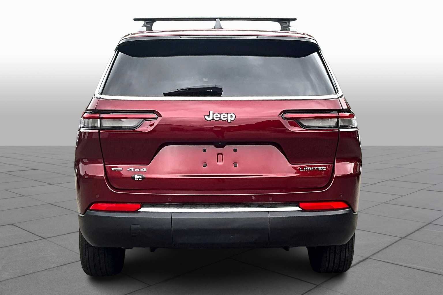2022 Jeep Grand Cherokee Limited photo 4