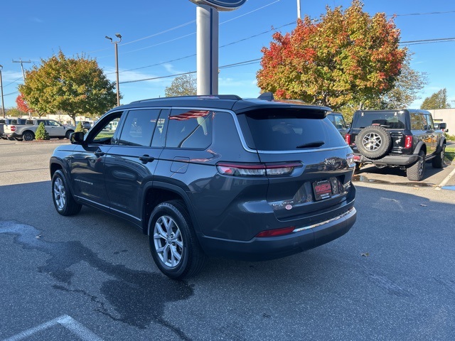 2022 Jeep Grand Cherokee Limited photo 3