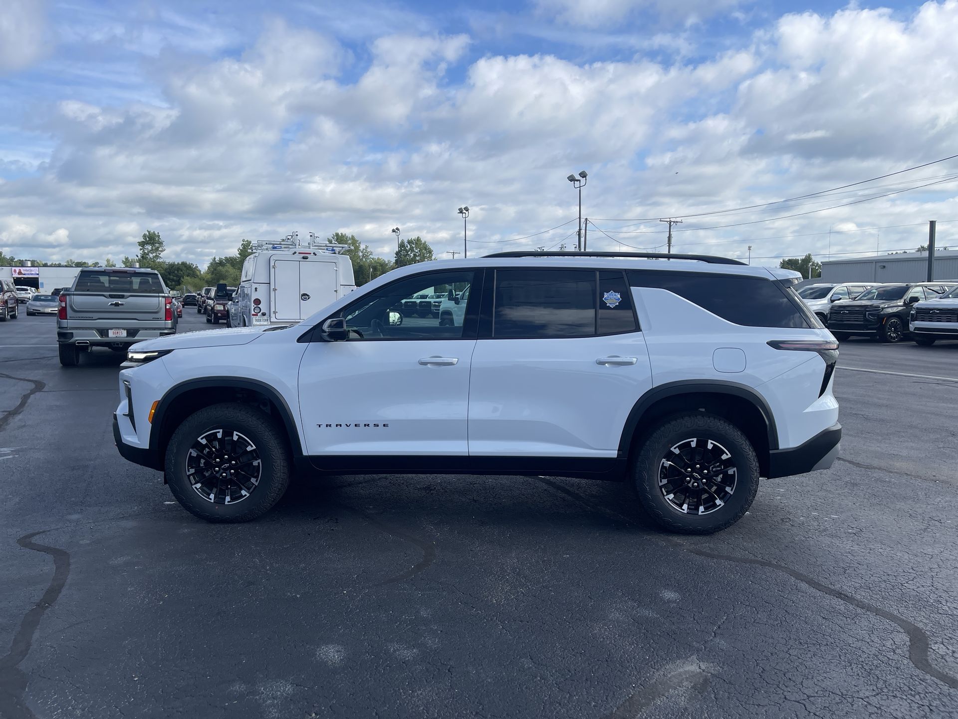 2026 Chevrolet Traverse Z71 photo 37