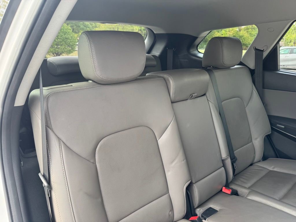 2017 Hyundai Santa Fe SE photo 26