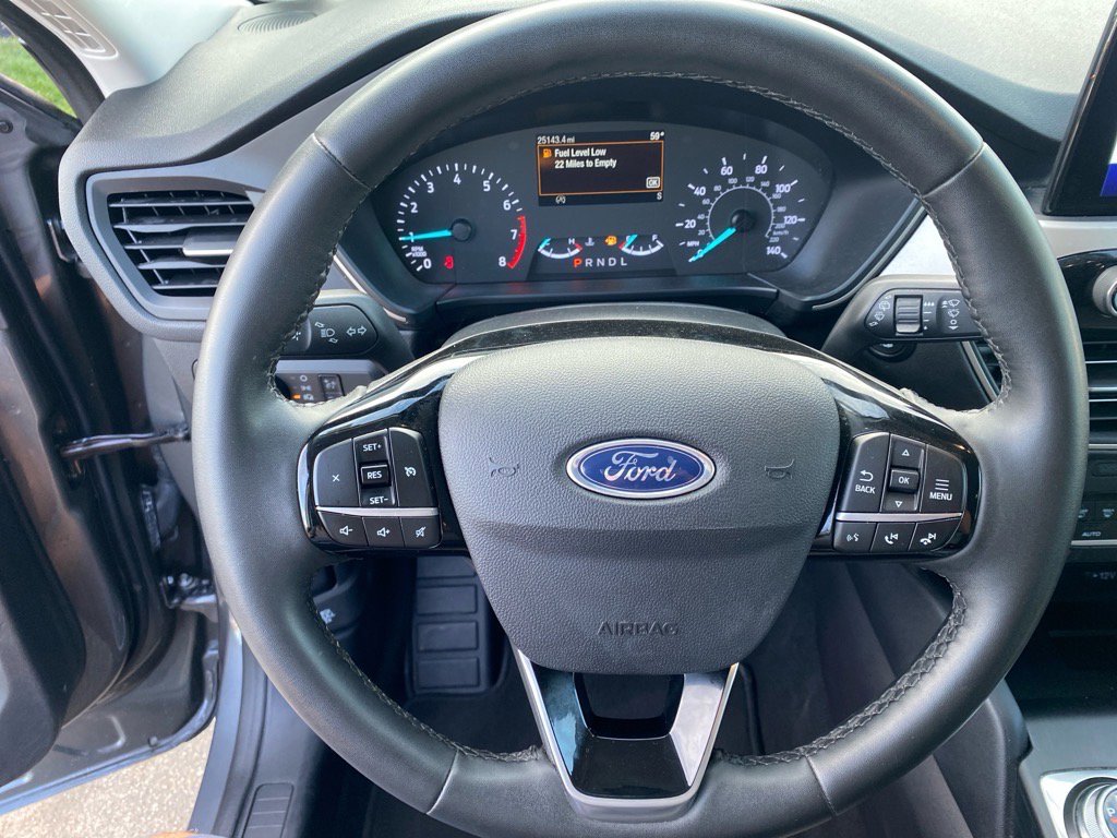 2022 Ford Escape SE photo 10