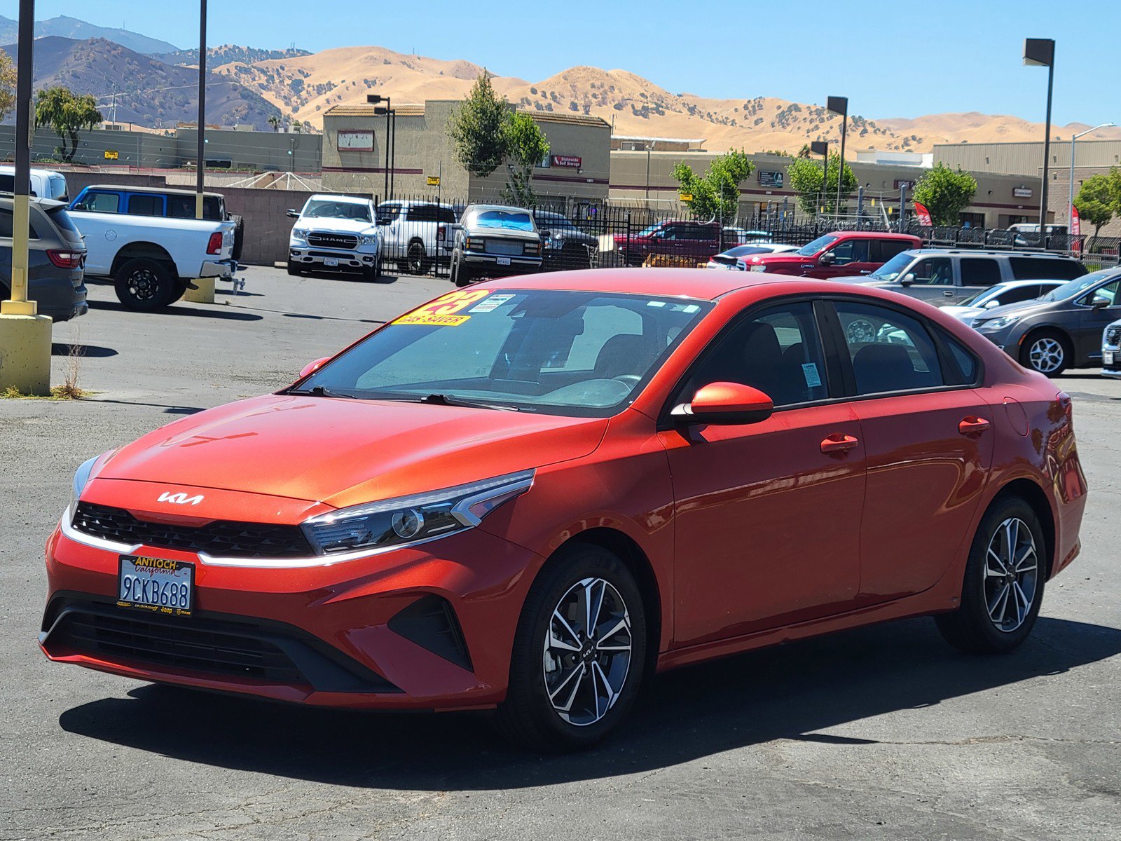 2023 Kia Forte LXS photo 8