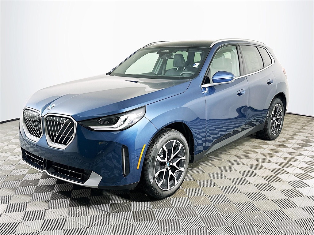 2026 BMW X3 30's photo