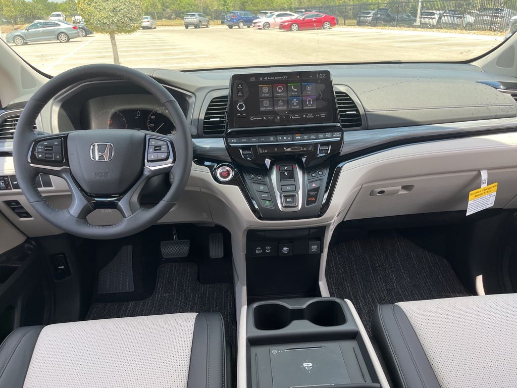 2026 Honda Odyssey Elite photo 7
