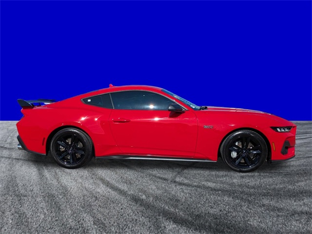 2024 Ford Mustang GT photo 3