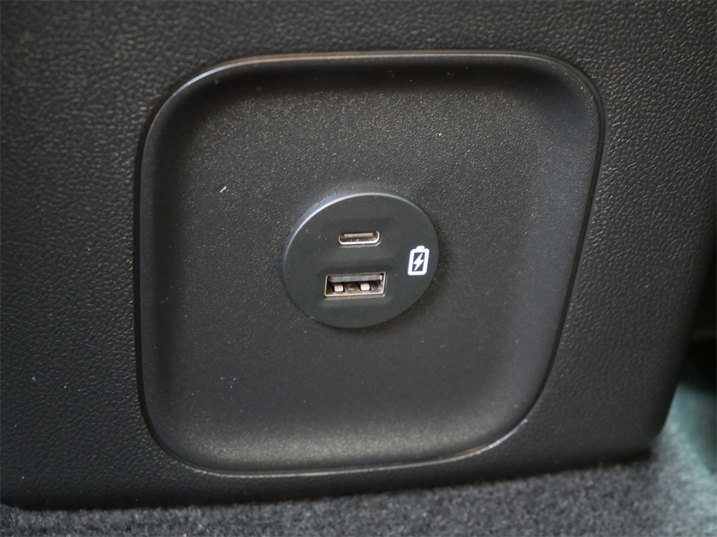 2022 Ford Escape SE photo 14