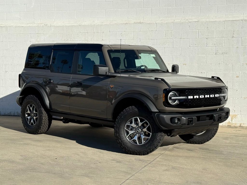 2025 Ford Bronco 4-Door Badlands's photo