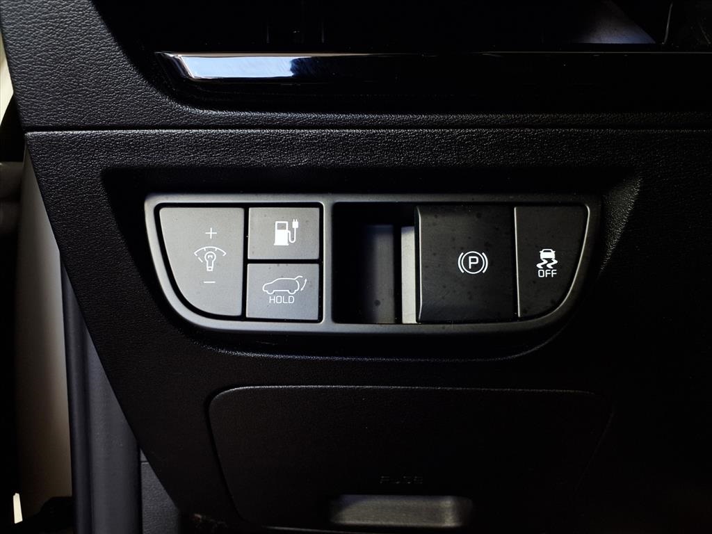 2022 Kia EV6 Wind photo 18