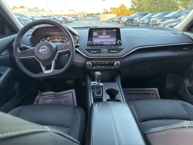 2020 Nissan Altima 2.5 S photo 12